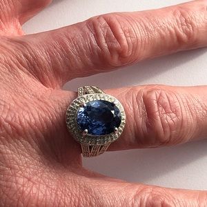 Sterling silver ring with stones